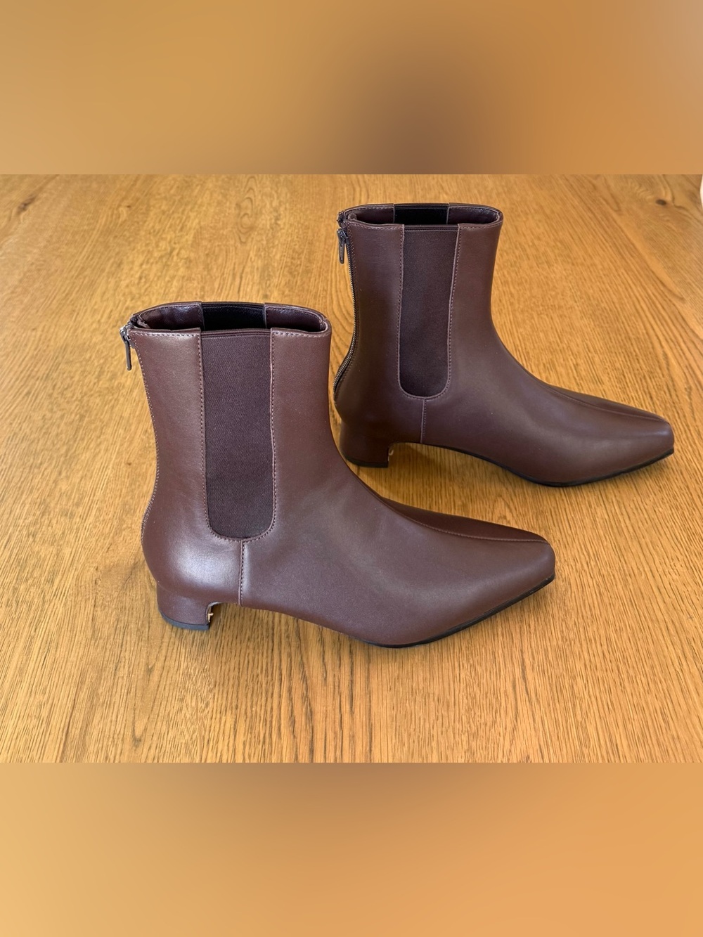 Quince Italian Leather Brown Chelsea Ankle Boots NIB Sz 7